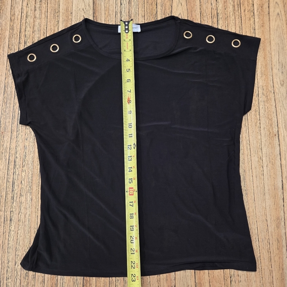Modern Attraction Womens Black Sleeveless Medium Blouse With Gold‎ Design - Picture 7 of 9